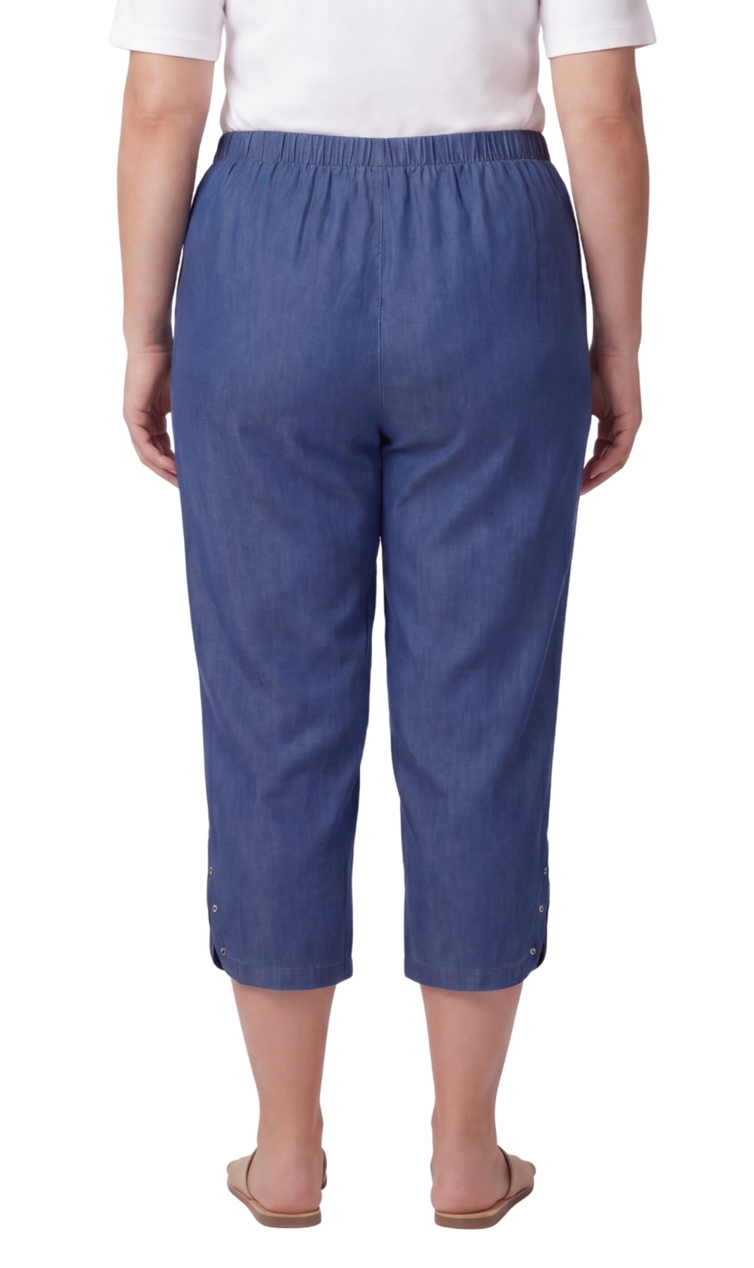 Turtle Bay New York Women’s Lightweight Capris with Studded Hem Detail indigo back